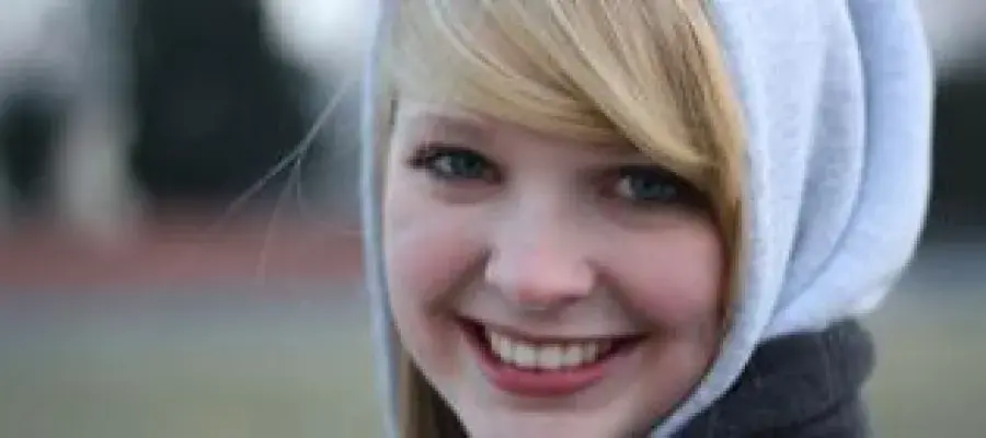 Woman wearing a hoodie