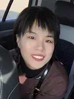 Xiaoyna Li portrait